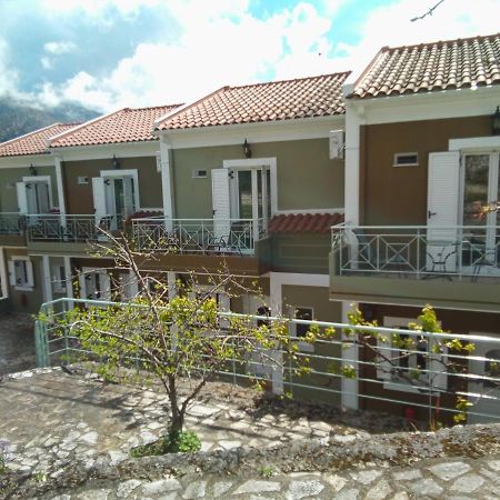 Dogis Retreat Apartman Ajía Effimía Kültér fotó