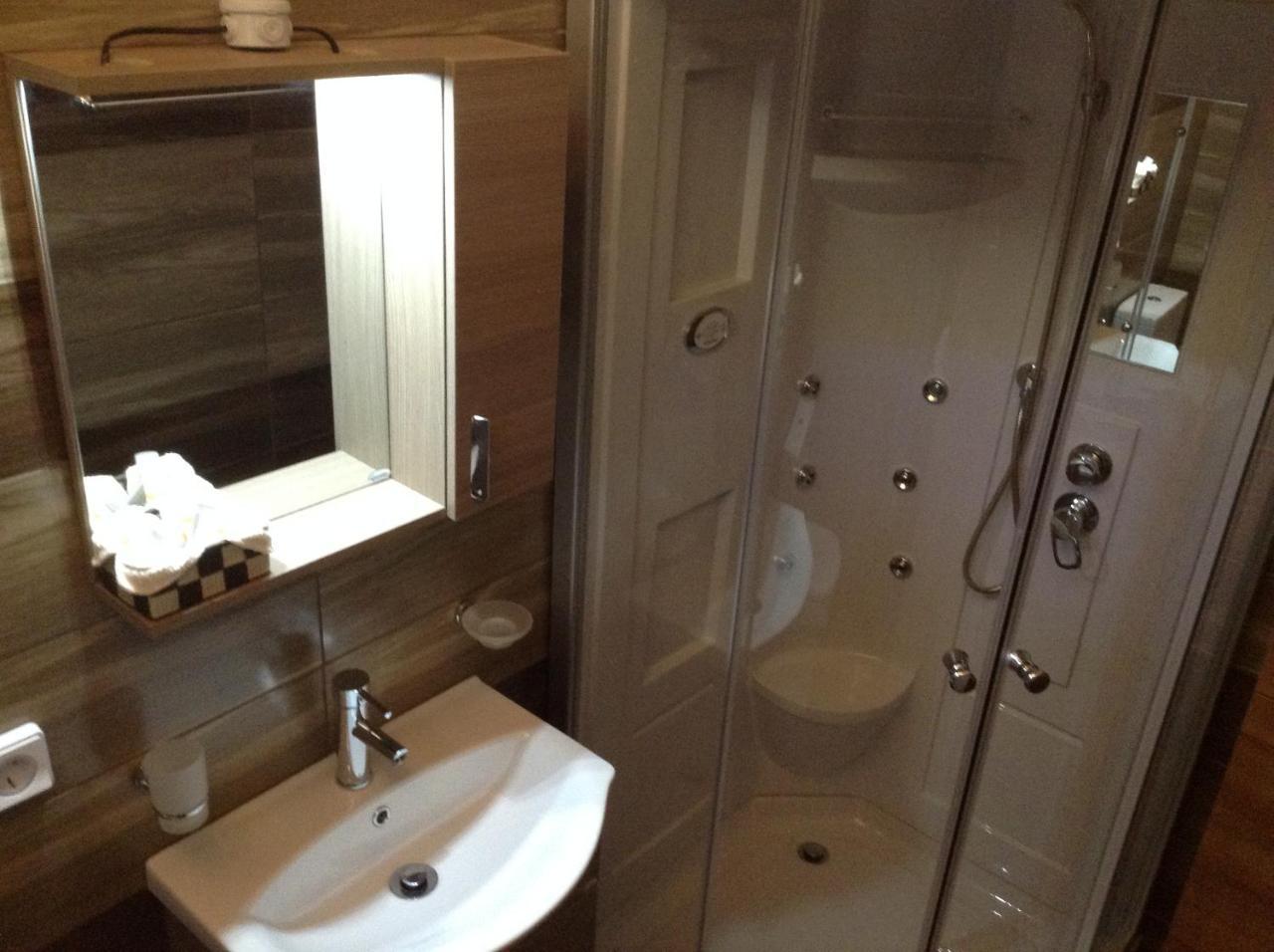 Dogis Retreat Apartman Ajía Effimía Kültér fotó