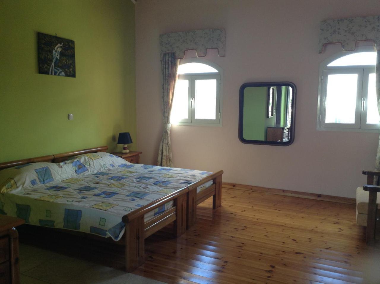 Dogis Retreat Apartman Ajía Effimía Kültér fotó